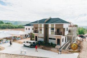 Duplex For Sale in Minglanilla Highlands